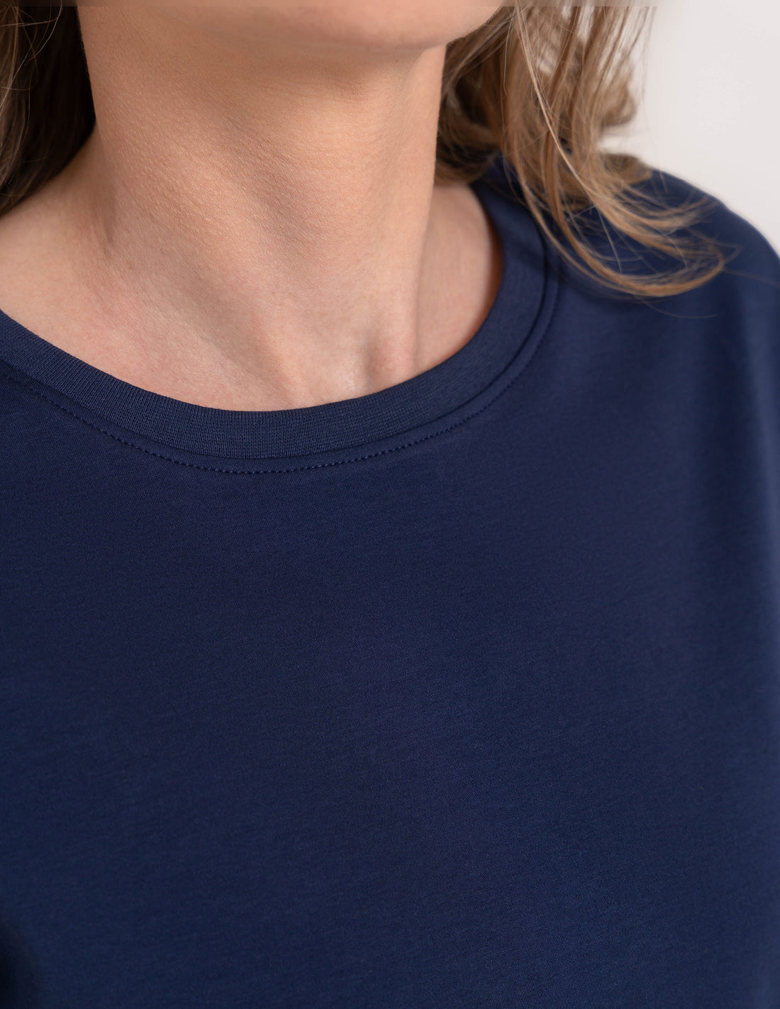 T-shirt damski klasyczny bluzka krótki rękaw granatowa koszulka