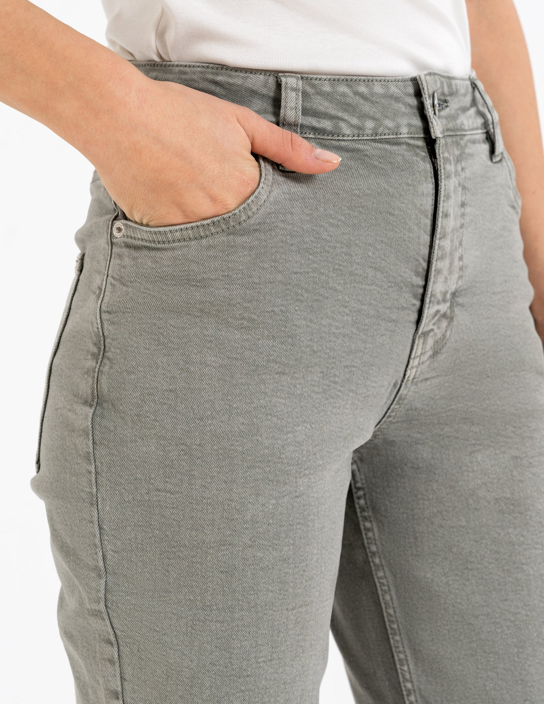 Spodnie mom fit jeansowe damskie z wysokim stanem luźne jeansy r.
