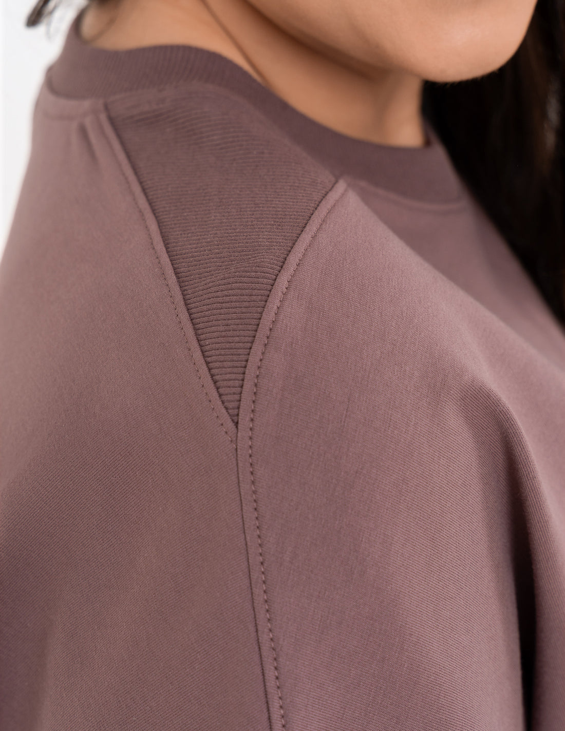 Luźna bluza damska dresowa gładka rękaw 3/4 oversize modna