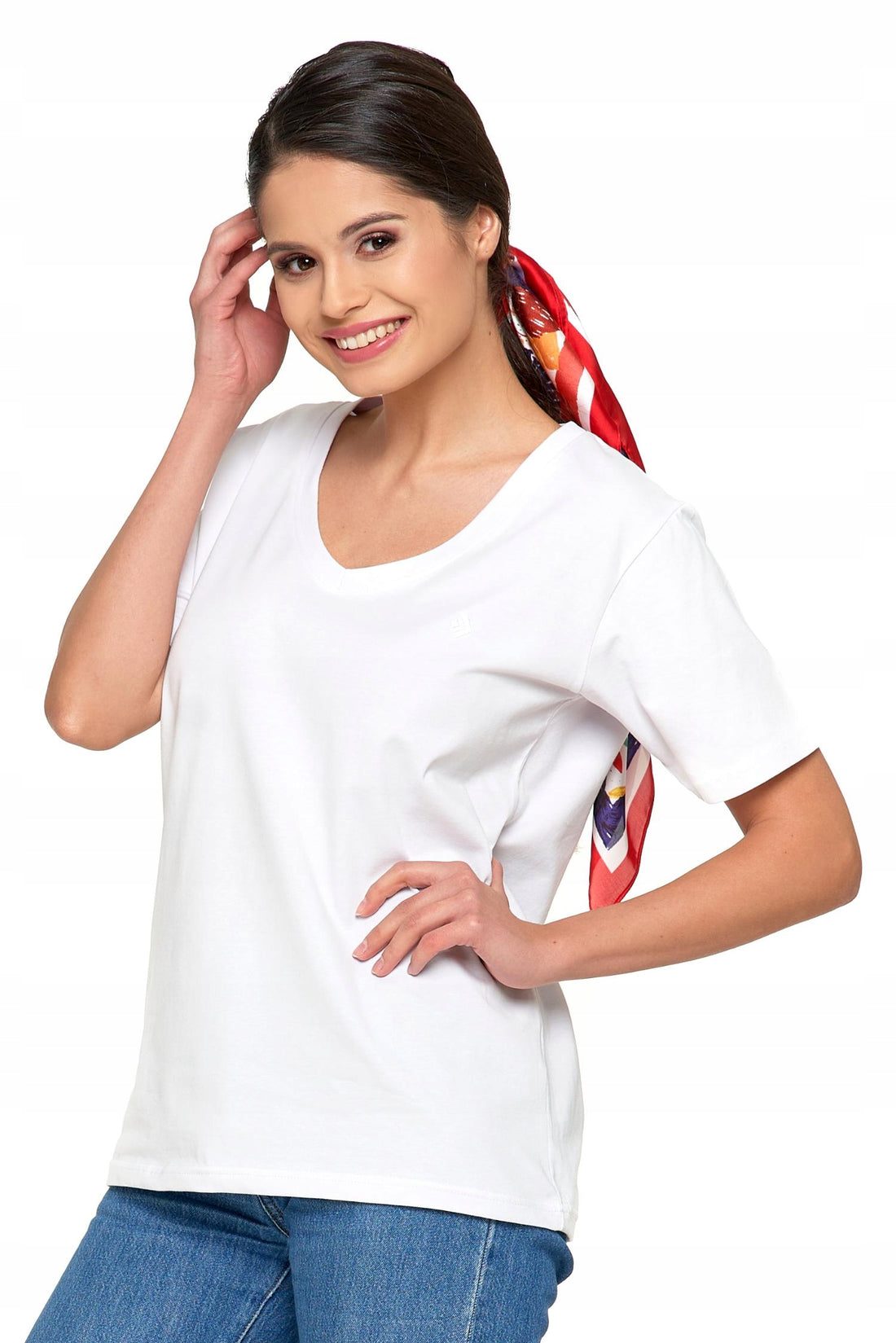 T-Shirt damski premium wykonany z najwyższej jakości bawełny czesanej o klasycznym kroju.