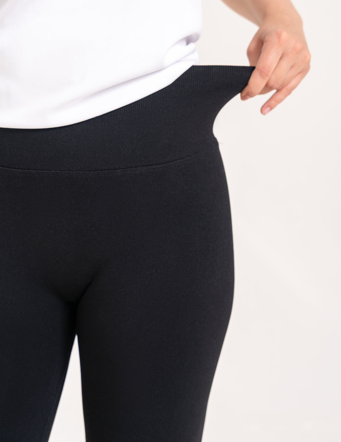 Damskie legginsy sportowe z wysokim stanem i efektem push-up