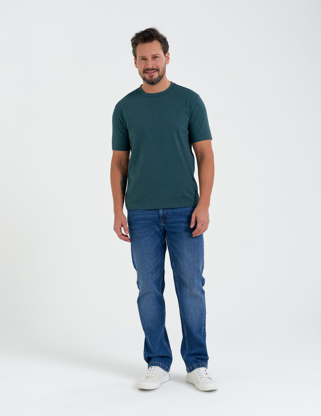 T-shirt męski – efekt melanżu – krój regular – wykończenie coverlock