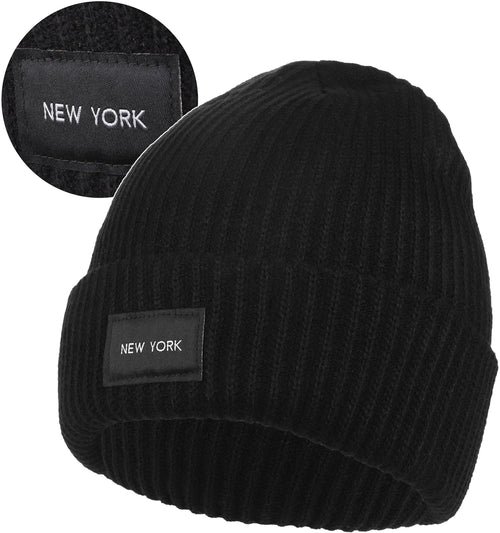 Czapka damska zimowa beanie z naszywką
