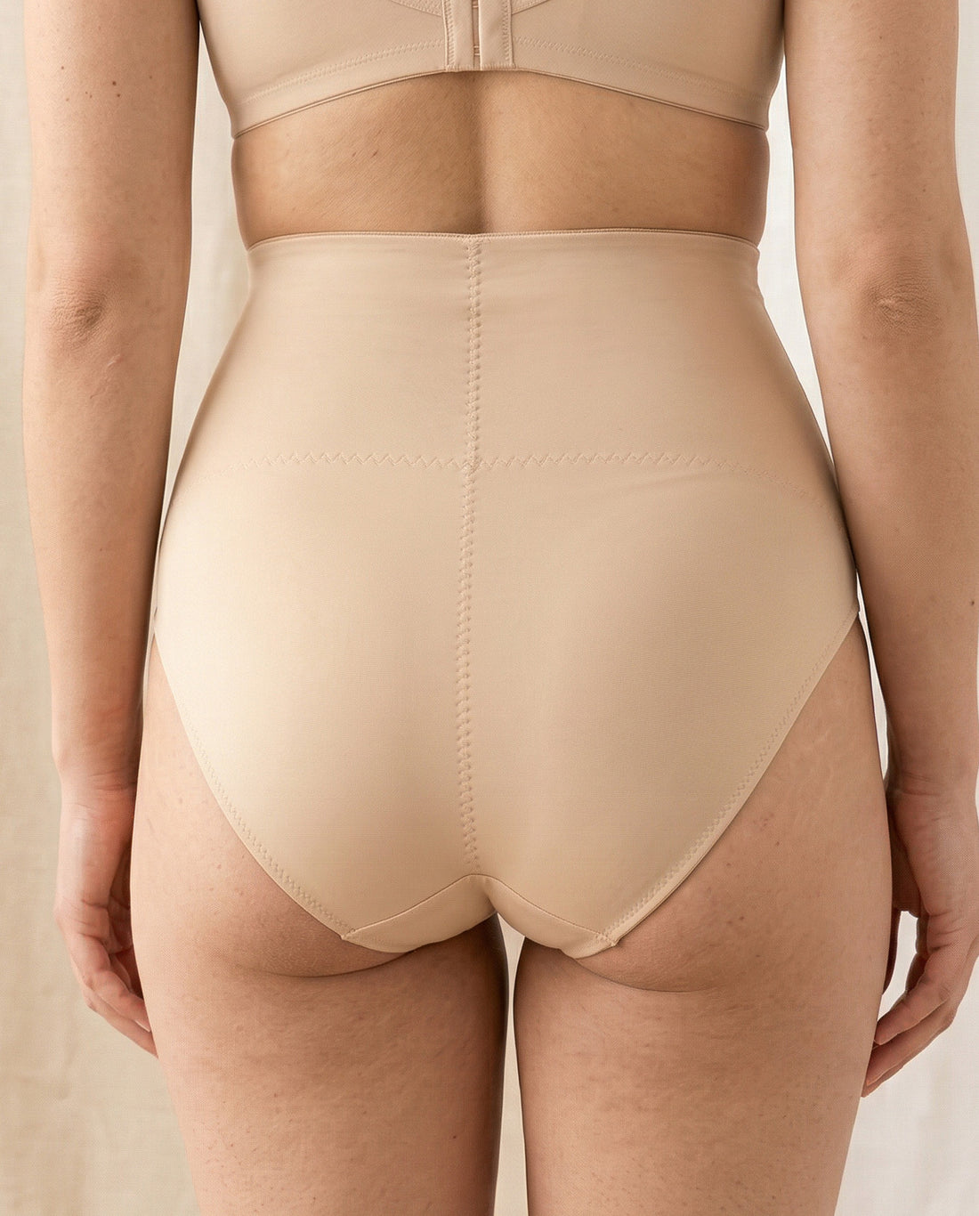 Figi modelujące high waist – maksymalna kompresja i realny efekt