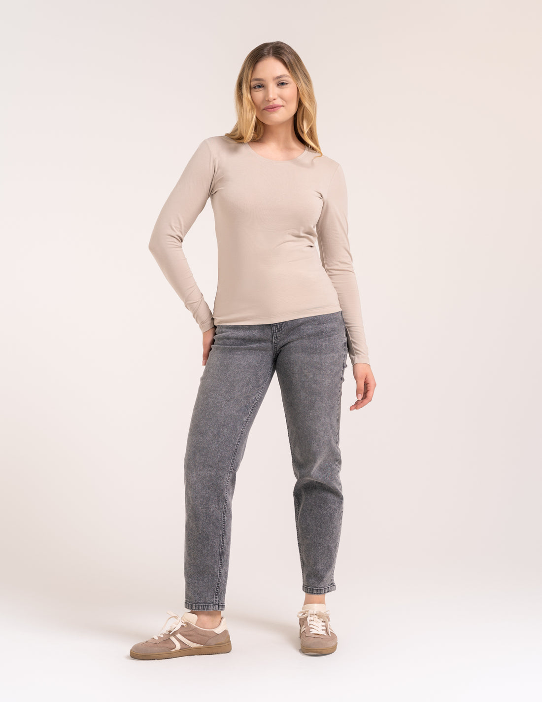 Bluzka damska longsleeve bawełna slim basic dopasowana