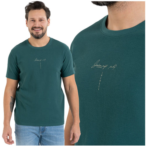 T-shirt męski 100% bawełna – fakturowana dzianina i styl regular