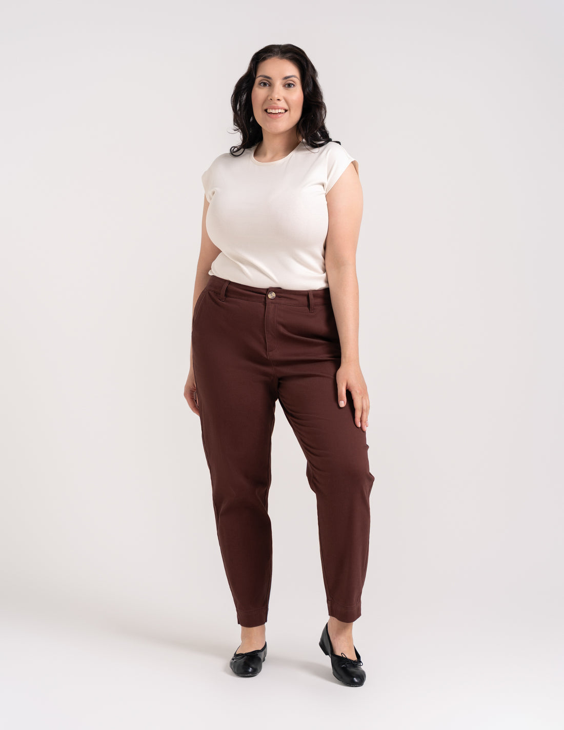 Damskie spodnie chino z wykończeniem peach touch