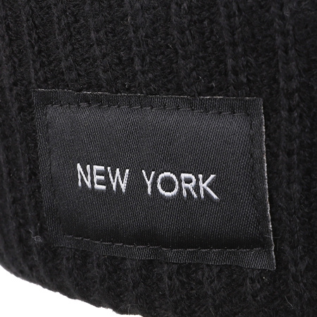 Czapka Damska Zimowa Beanie z naszywką MORAJ