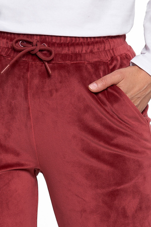 WELUROWY DRES BLUZA DAMSKA GŁADKA DEKOLT V SPODNIE Z PROSTĄ NOGAWKĄ MORAJ