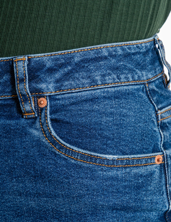 SPODNIE MOM FIT JEANSOWE DAMSKIE WYSOKI STAN LUŹNE MODNE JEANSY MORAJ