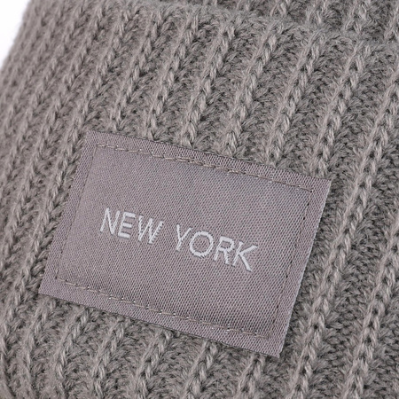 Czapka Damska Zimowa Beanie klasyczna z naszywką Modna Ciepła Prążek MORAJ