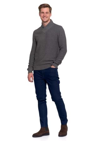 ELEGANCKI SWETER MĘSKI DZIANINOWY ZE STÓJKĄ DEKOLT SEREK WYGODNY MORAJ