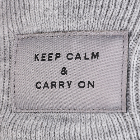 CZAPKA DAMSKA ZIMOWA BEANIE KLASYCZNA Z NASZYWKĄ MORAJ CIEPŁA WYWIJANA